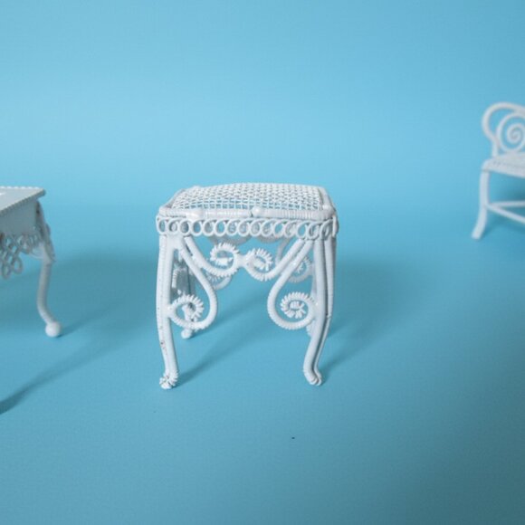 VTG Miniature Dollhouse White Metal Wicker Furniture Set Ornate Wire Patio Garde - Picture 8 of 10